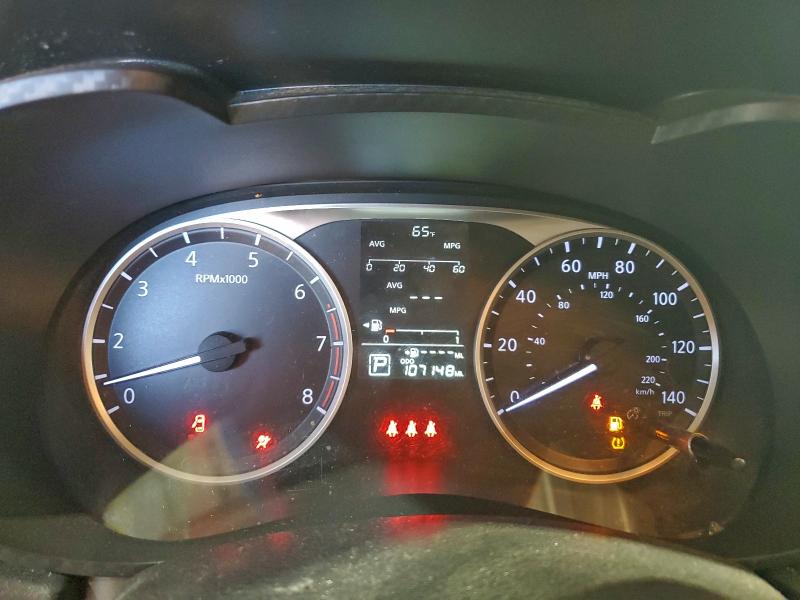 Фото 9 - NISSAN VERSA