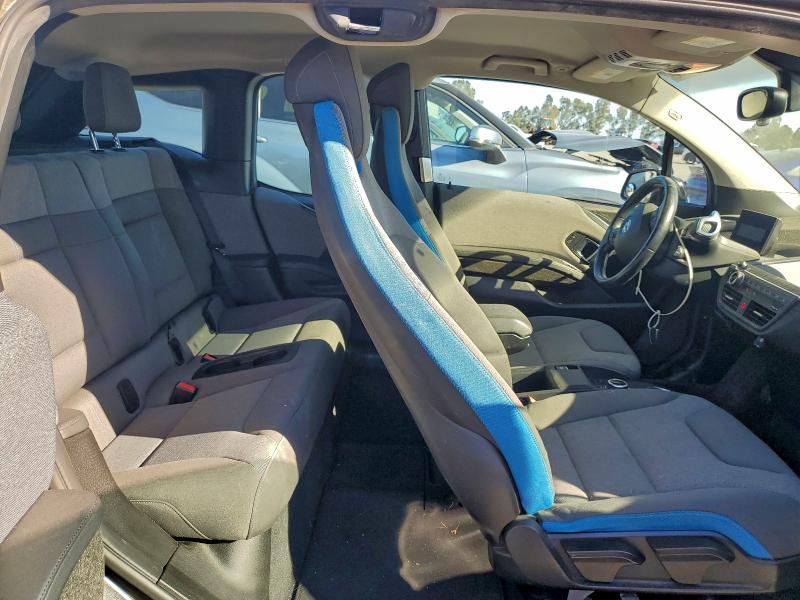 Фото 10 - BMW I SERIES