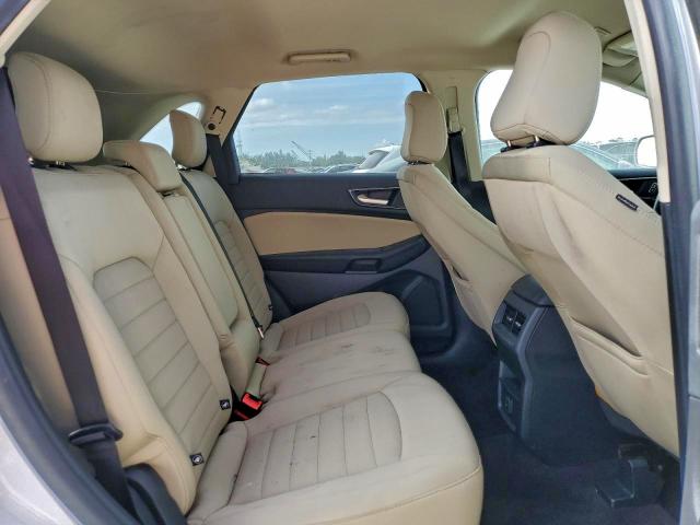 Фото 11 - FORD EDGE