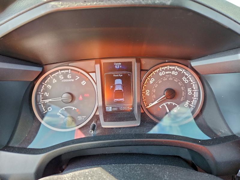 Фото 9 - TOYOTA TACOMA