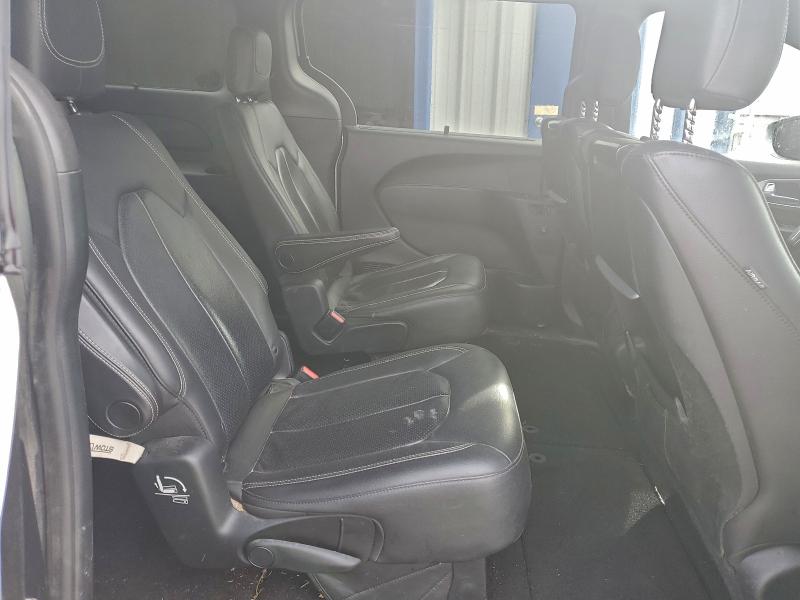 Фото 11 - CHRYSLER PACIFICA