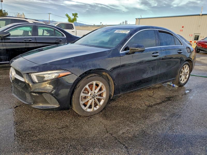 MERCEDES-BENZ A-CLASS 2019 VIN WDD3G4EB9KW002300