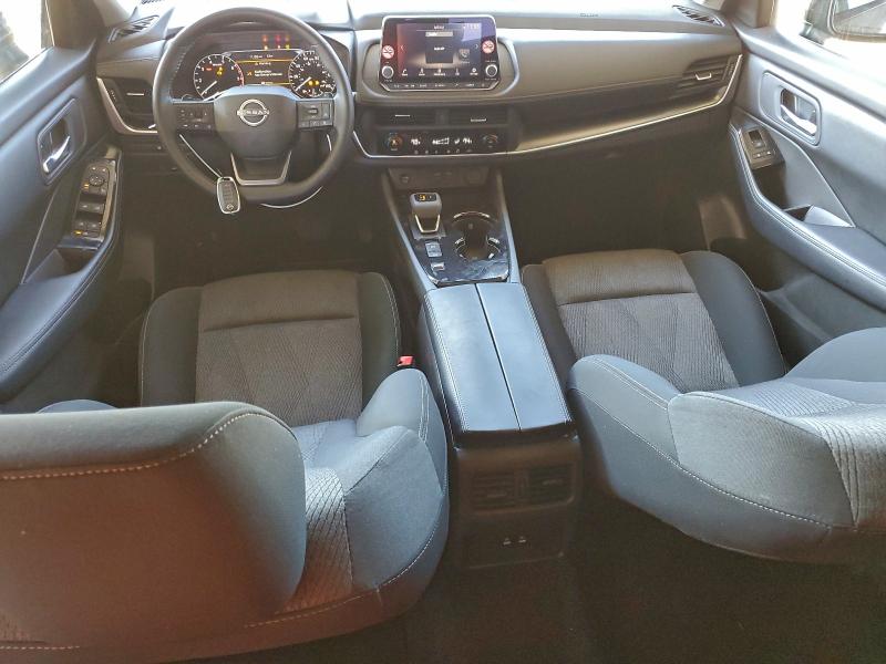 Фото 8 - NISSAN ROGUE