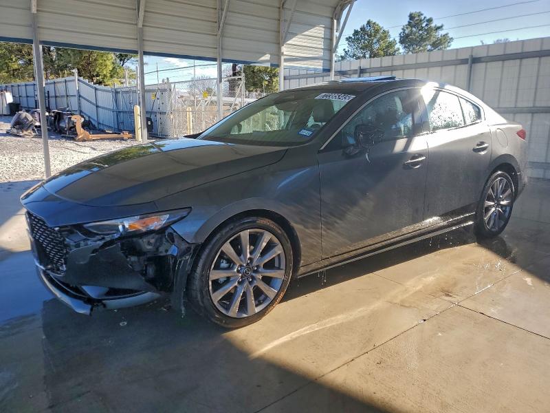 Фото 1 - MAZDA 3