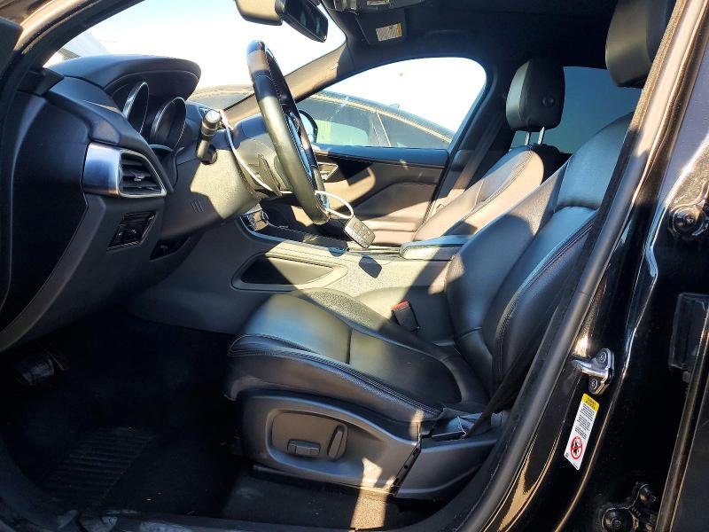 Фото 7 - JAGUAR F-PACE