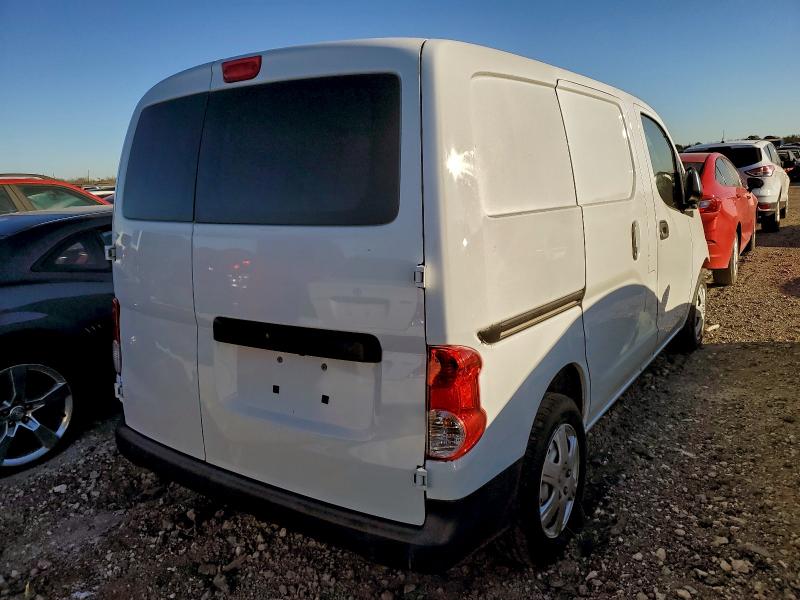 Фото 3 - NISSAN NV