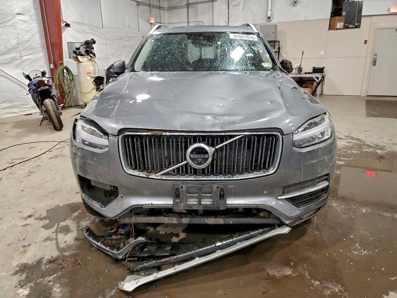 Фото 5 - VOLVO XC90