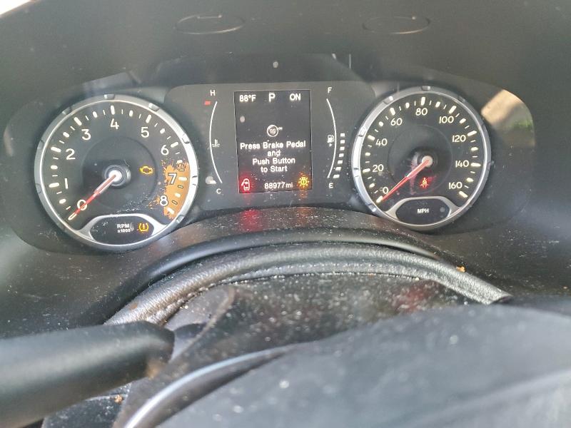 Фото 9 - JEEP RENEGADE