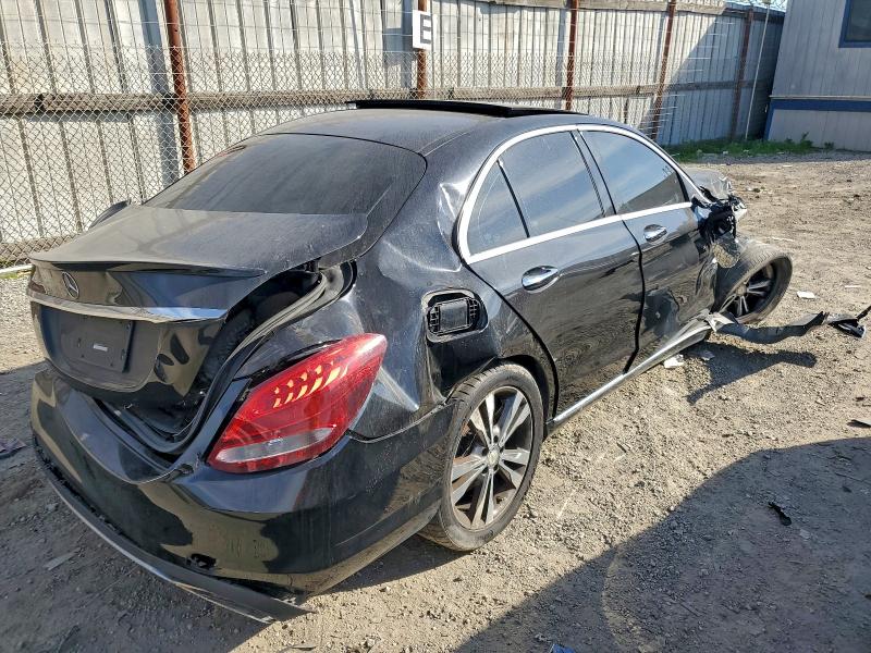 Фото 3 - MERCEDES-BENZ C-CLASS