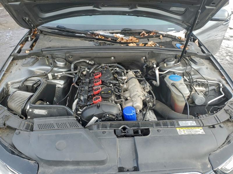 Фото 11 - AUDI A4