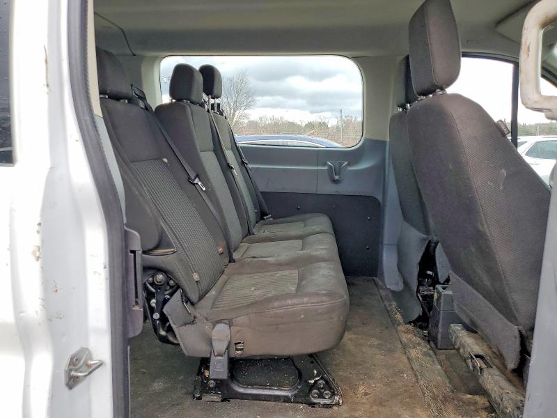 Фото 11 - FORD TRANSIT