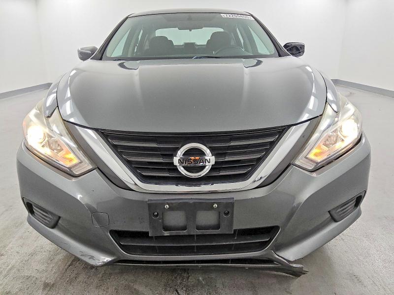 Фото 1 - NISSAN ALTIMA