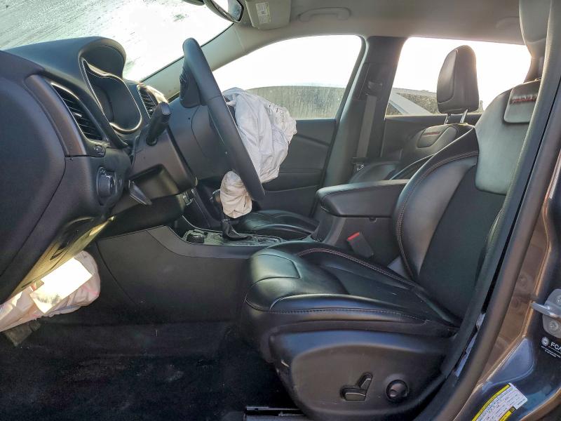 Фото 7 - JEEP CHEROKEE