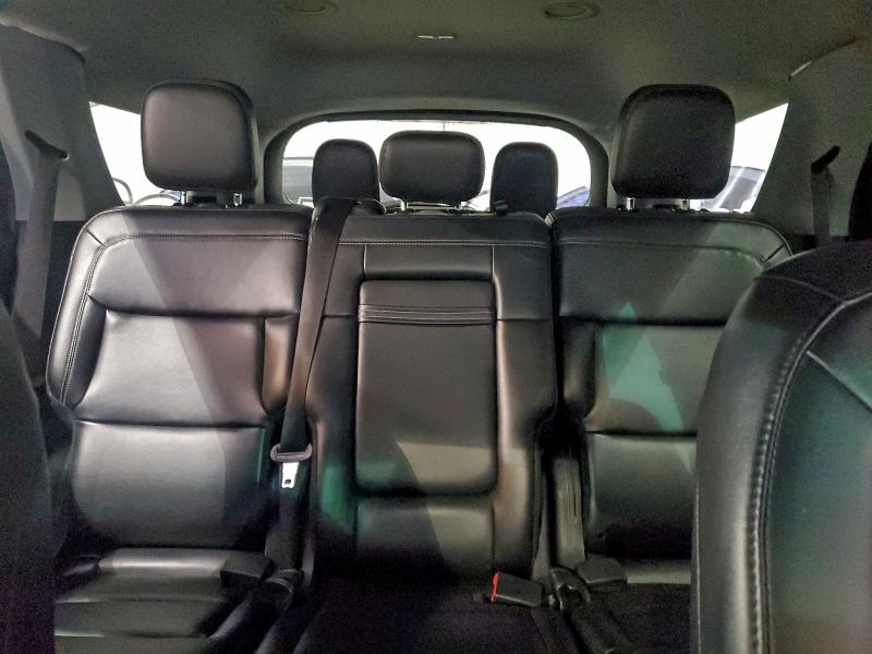 Фото 10 - FORD EXPLORER