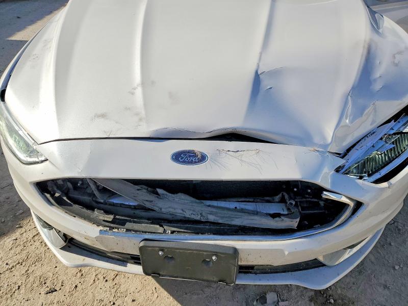 Фото 11 - FORD FUSION