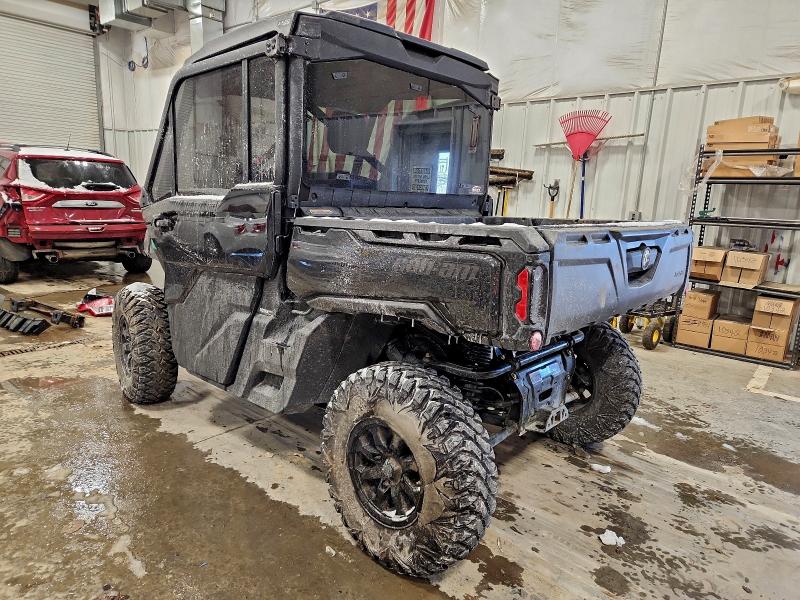 CAN-AM DEFENDER 2025