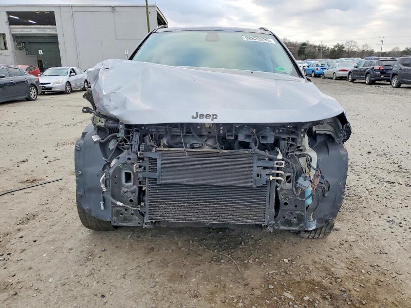 Фото 5 - JEEP COMPASS