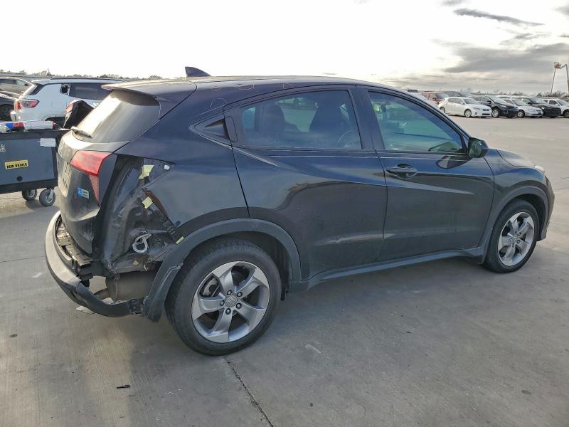 Фото 3 - HONDA HR-V