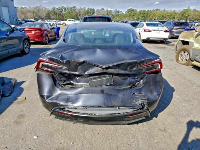 Фото 6 - TESLA MODEL 3