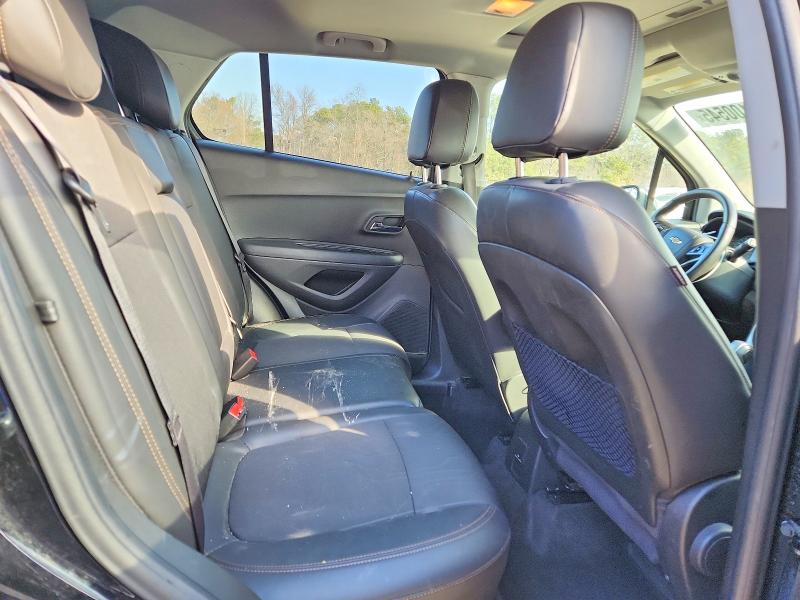 Фото 11 - CHEVROLET TRAX