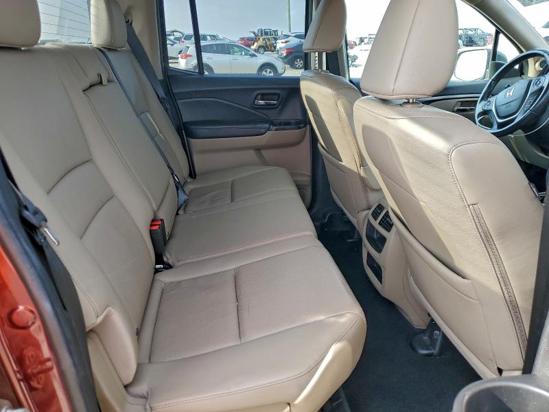 Фото 10 - HONDA RIDGELINE