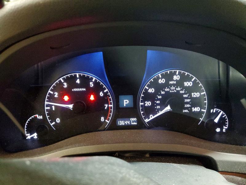 Фото 9 - LEXUS RX350