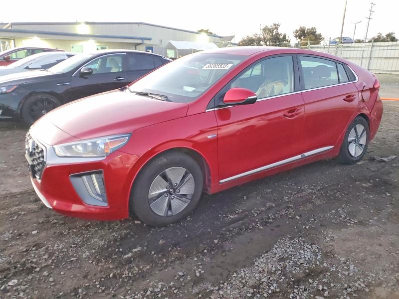 Фото 1 - HYUNDAI IONIQ