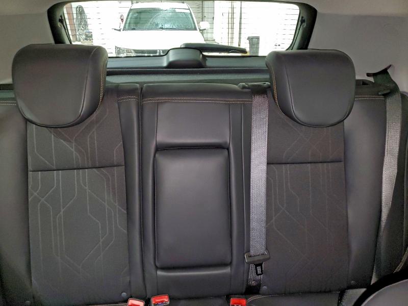 Фото 10 - CHEVROLET TRAX