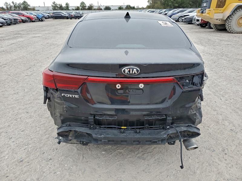Фото 6 - KIA FORTE