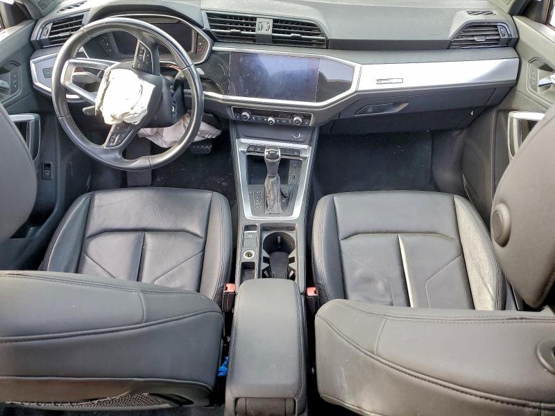 Фото 8 - AUDI Q3