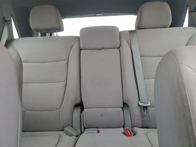 Фото 10 - KIA SORENTO