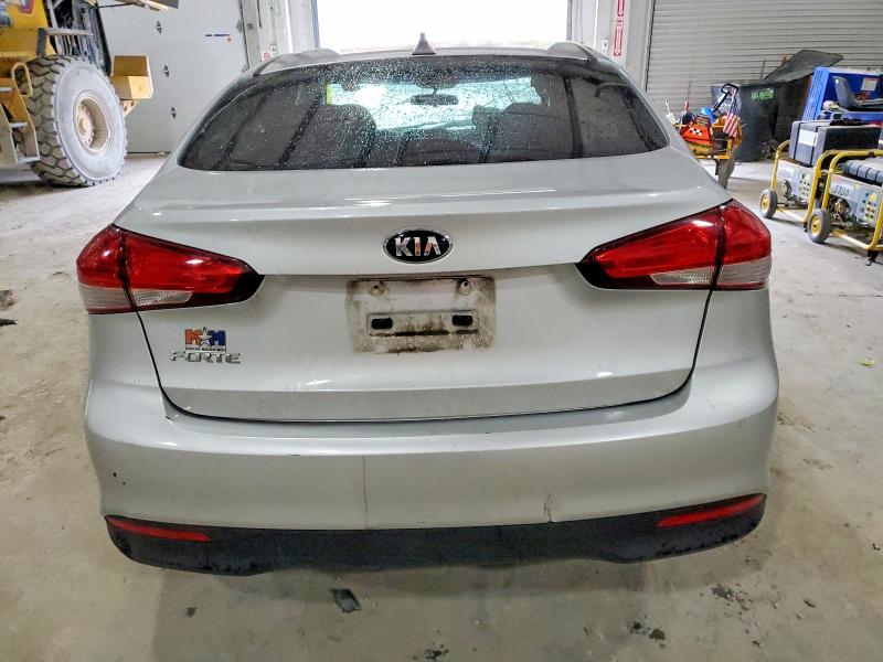 Фото 6 - KIA FORTE