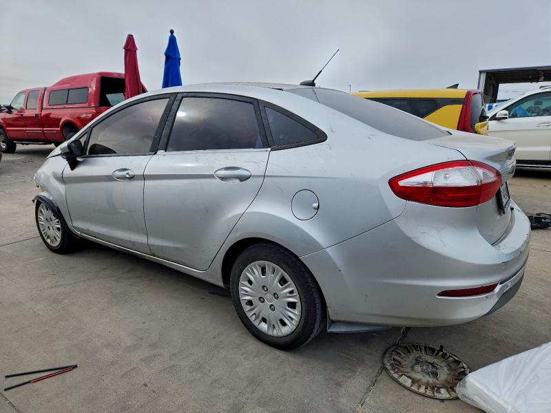 Фото 2 - FORD FIESTA