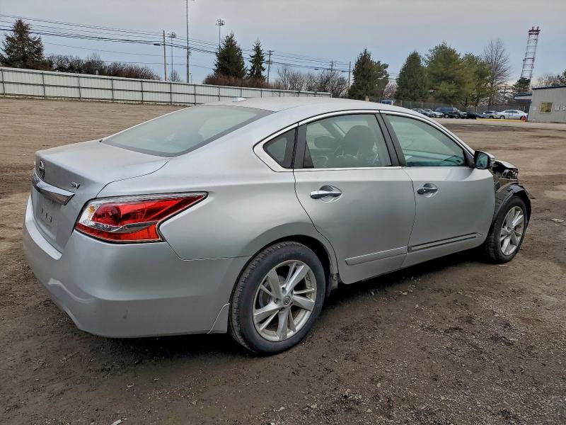 Фото 3 - NISSAN ALTIMA