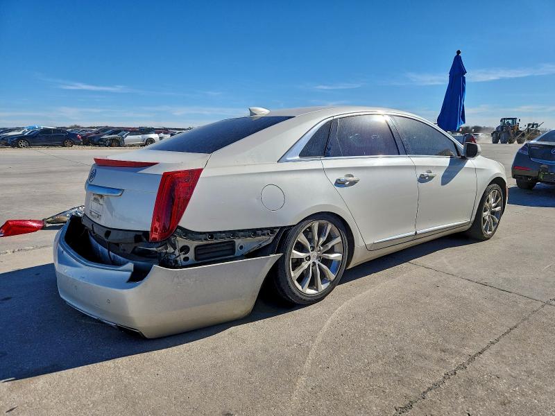Фото 3 - CADILLAC XTS