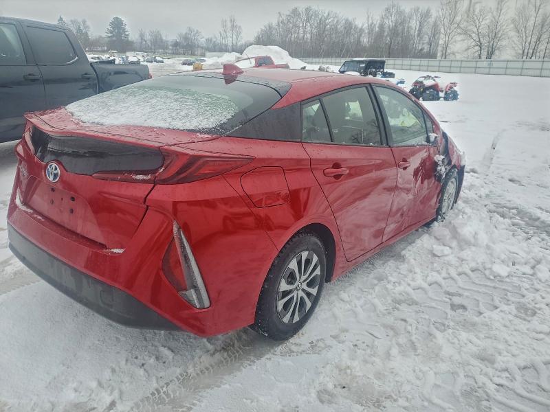 Фото 3 - TOYOTA PRIUS