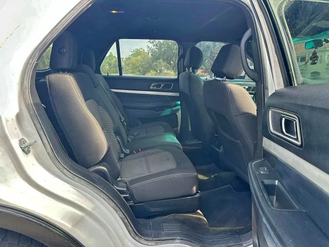 Фото 6 - FORD EXPLORER