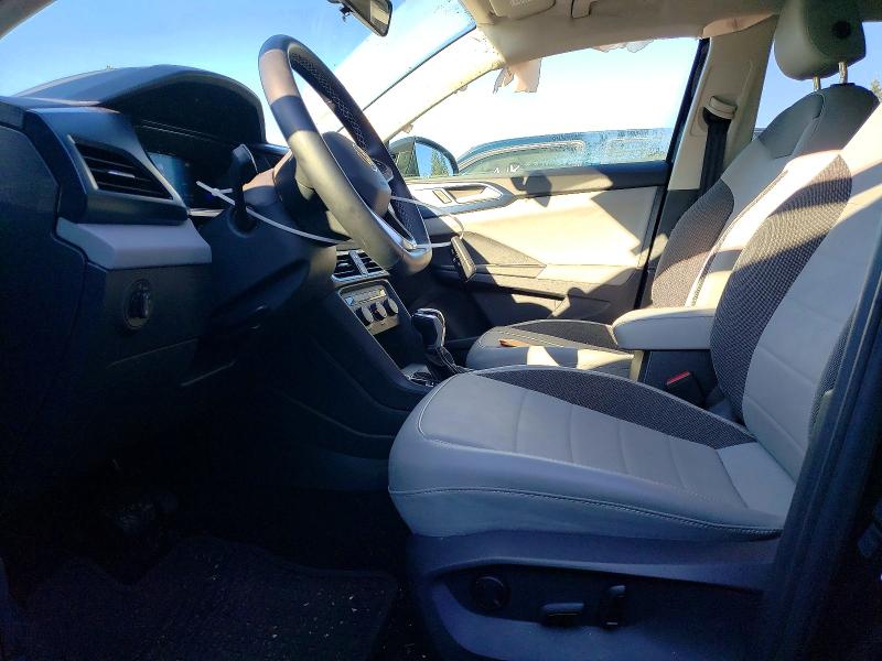 VOLKSWAGEN TAOS SE 2022 VIN 3VVWX7B25NM076185