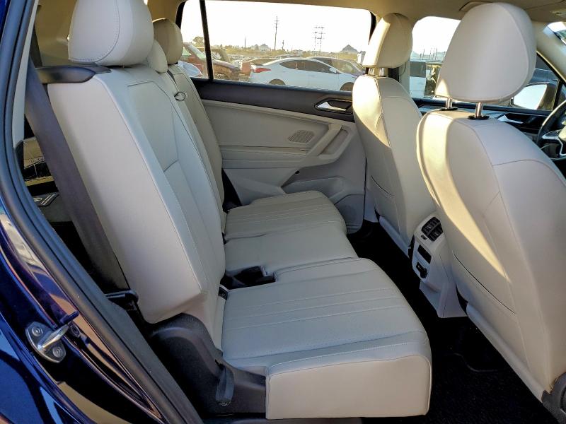 Фото 10 - VOLKSWAGEN TIGUAN