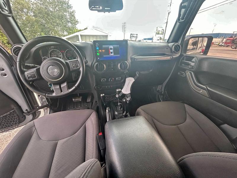 Фото 9 - JEEP WRANGLER