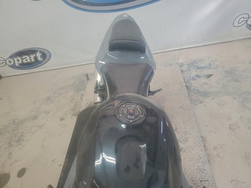 SUZUKI GSXR1000 2004