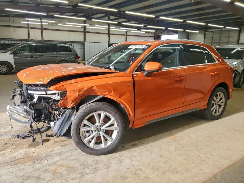 Фото 1 - AUDI Q3