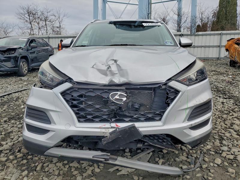 Фото 5 - HYUNDAI TUCSON