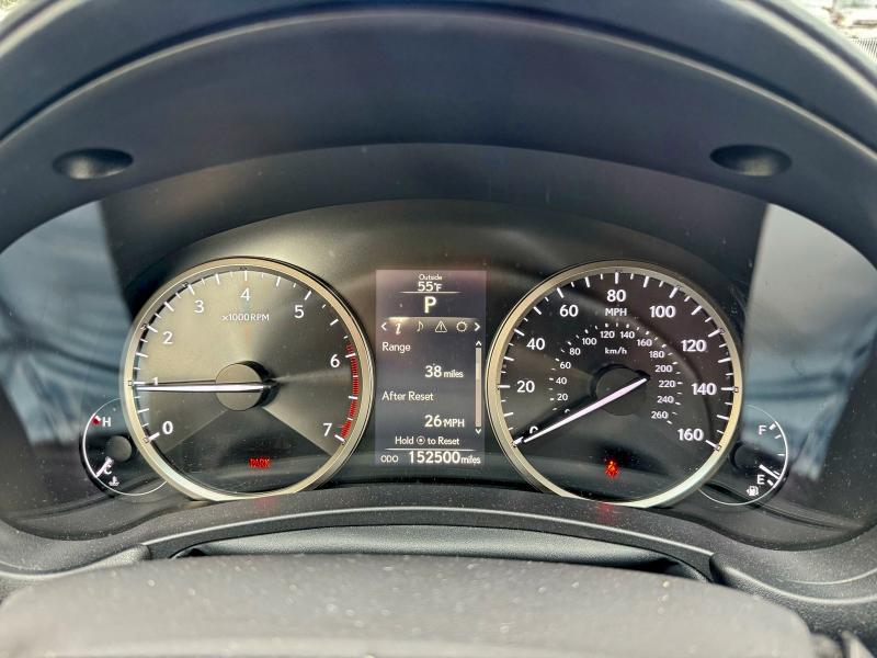 Фото 9 - LEXUS NX