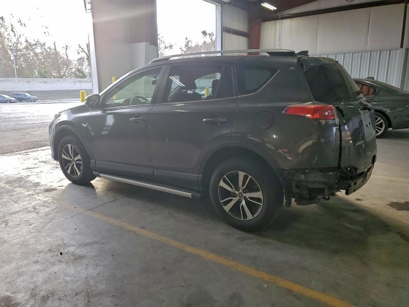 Фото 2 - TOYOTA RAV4