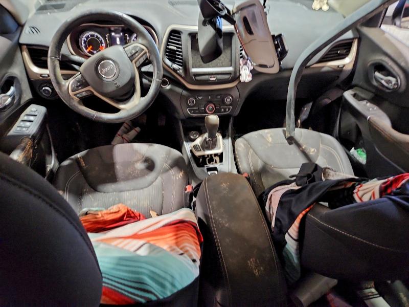 Фото 8 - JEEP GRAND CHER