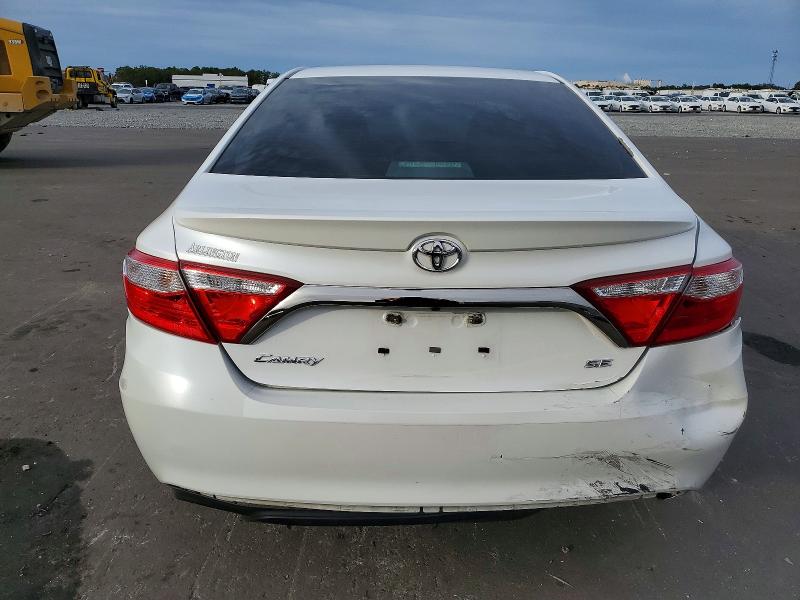 Фото 6 - TOYOTA CAMRY