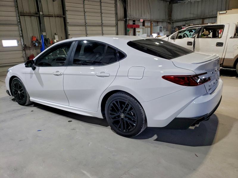 Фото 2 - TOYOTA CAMRY