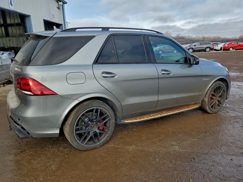 Фото 3 - MERCEDES-BENZ GLE-CLASS