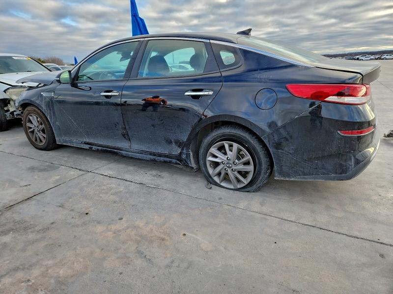 Фото 2 - KIA OPTIMA